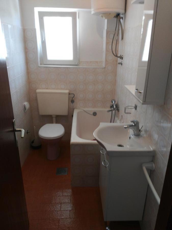 Apartmani Karuza Novalja Dış mekan fotoğraf